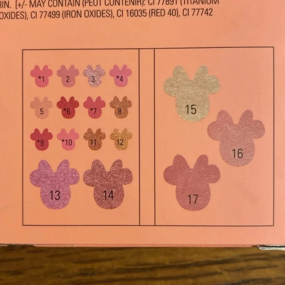 NIB Makeup Revolution Disney Minnie Mouse 17 Shadow Palette Pink Rose Gold